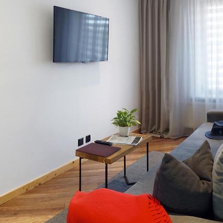 Kamienica Na Nowo Apartamenty 姆拉哥沃 外观 照片