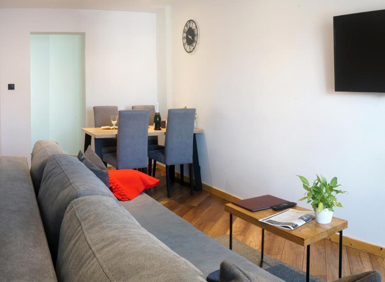 Kamienica Na Nowo Apartamenty 姆拉哥沃 外观 照片