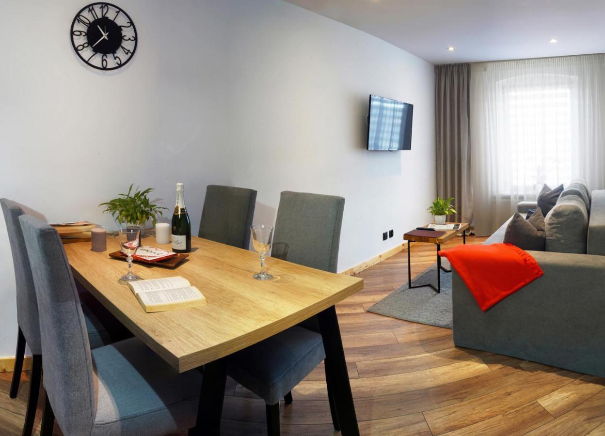 Kamienica Na Nowo Apartamenty 姆拉哥沃 外观 照片