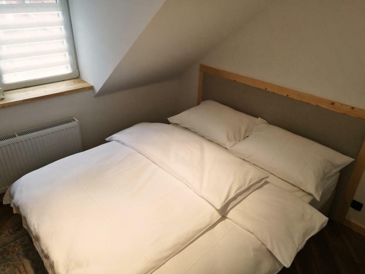Kamienica Na Nowo Apartamenty 姆拉哥沃 外观 照片