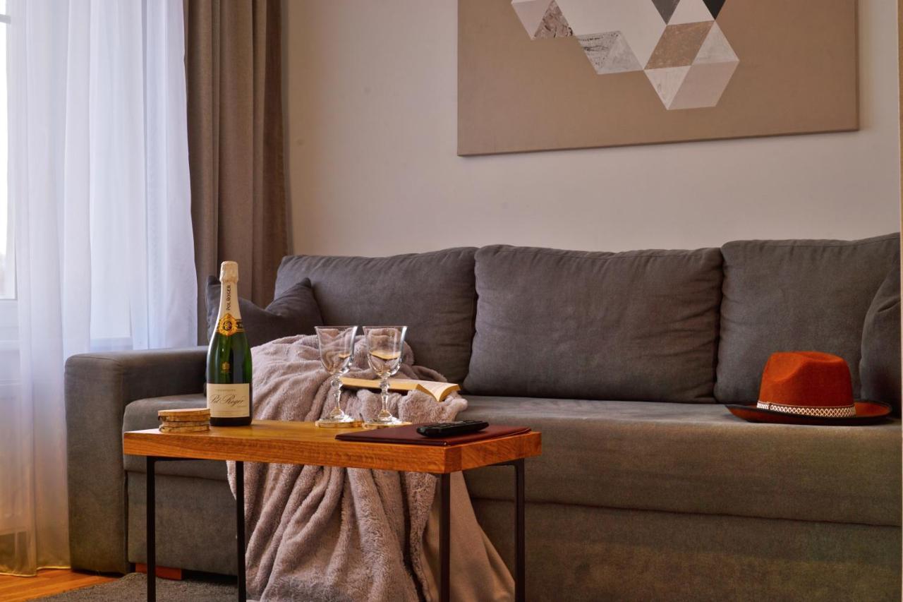 Kamienica Na Nowo Apartamenty 姆拉哥沃 外观 照片