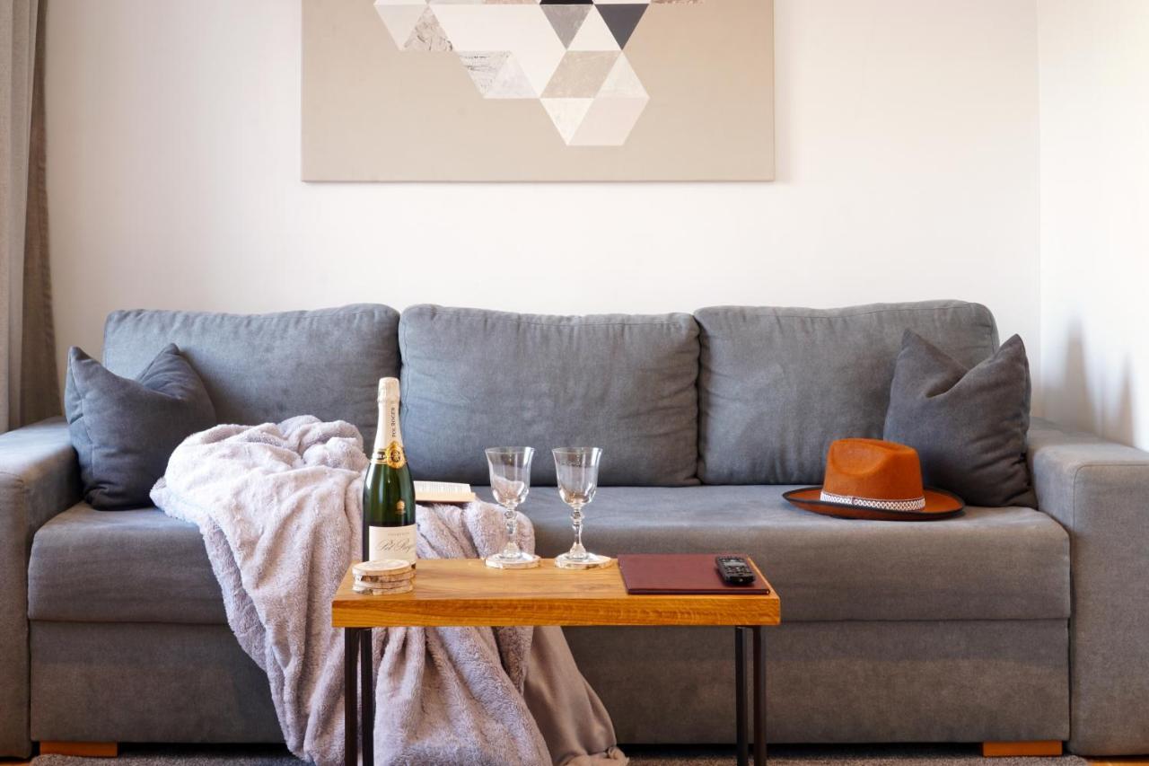 Kamienica Na Nowo Apartamenty 姆拉哥沃 外观 照片
