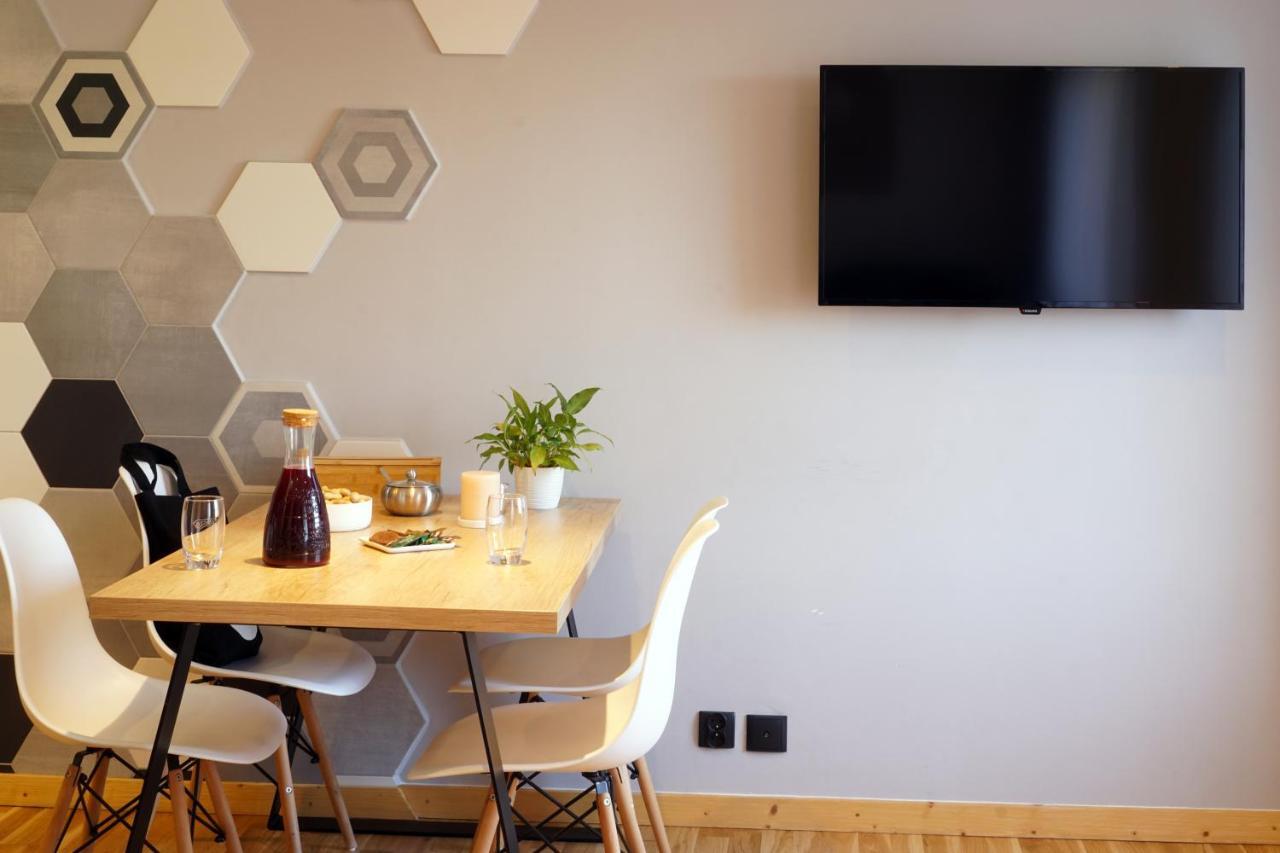 Kamienica Na Nowo Apartamenty 姆拉哥沃 外观 照片